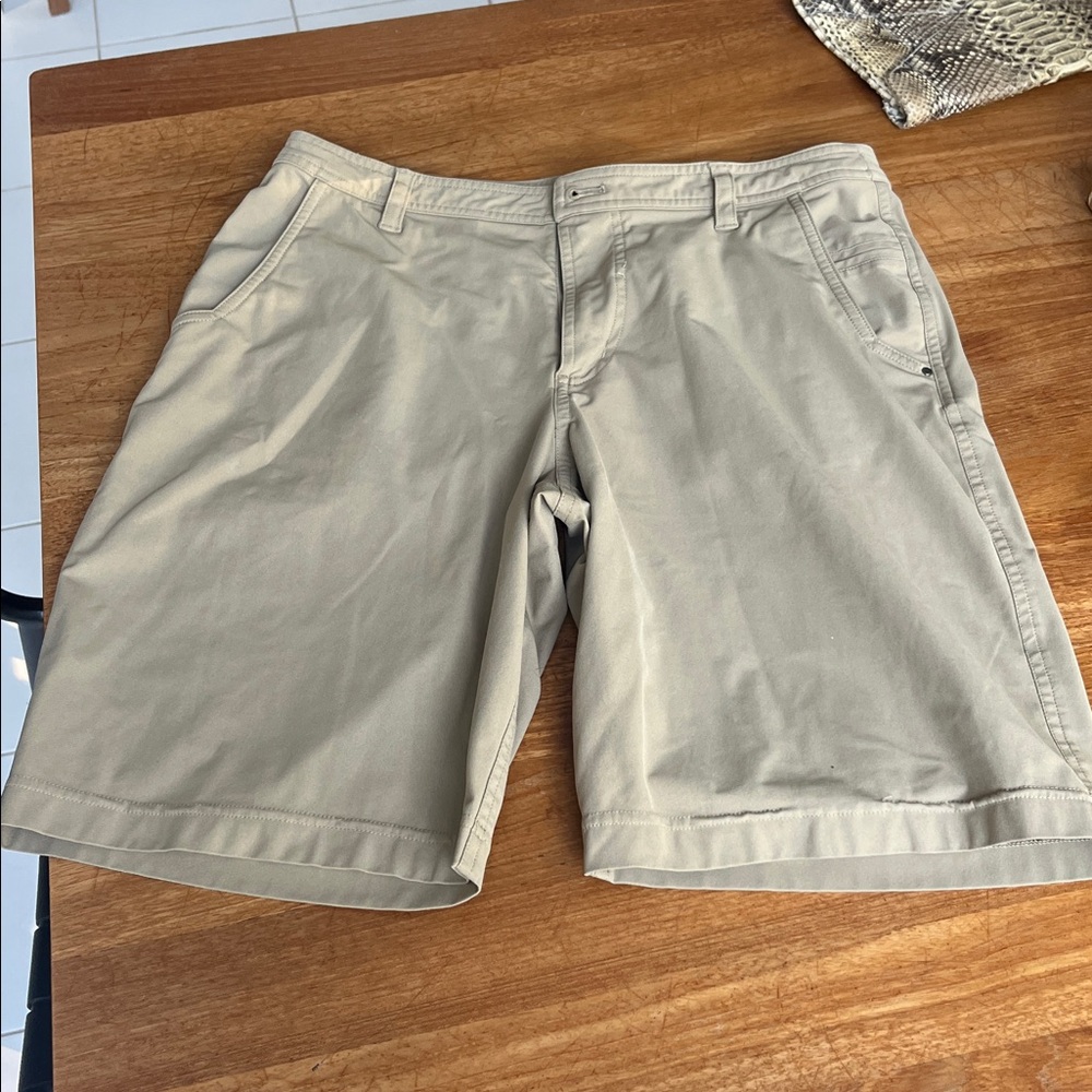 Men's Lululemon Tan Casual Shorts